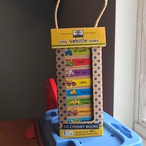 Green Start Book Tower In Vehicles